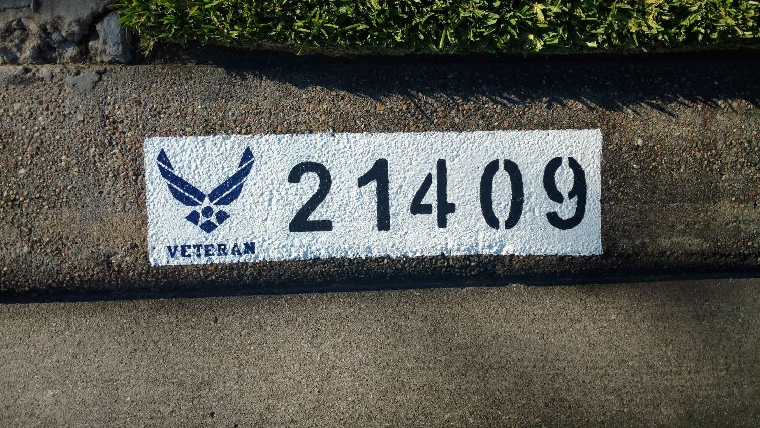 Air Force Veteran Custom Curb Painting Houston Texas
